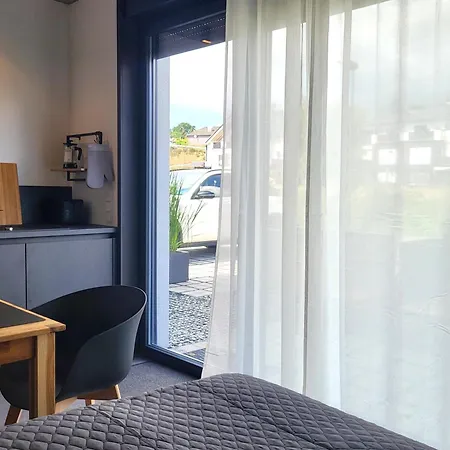 Schlossterrassen 8b Pouch